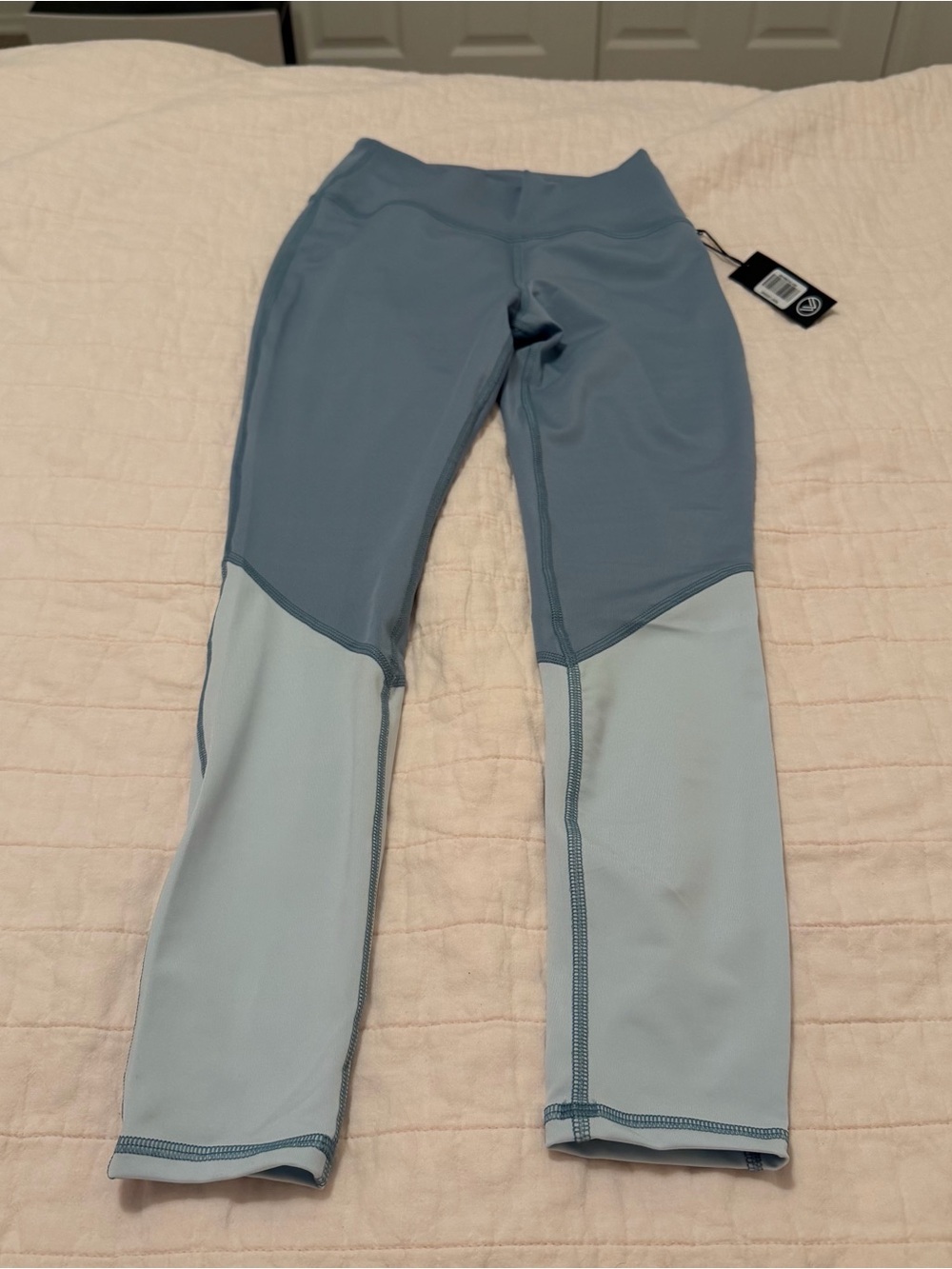 NWT Savvi Romy Two Toned Blue Legging